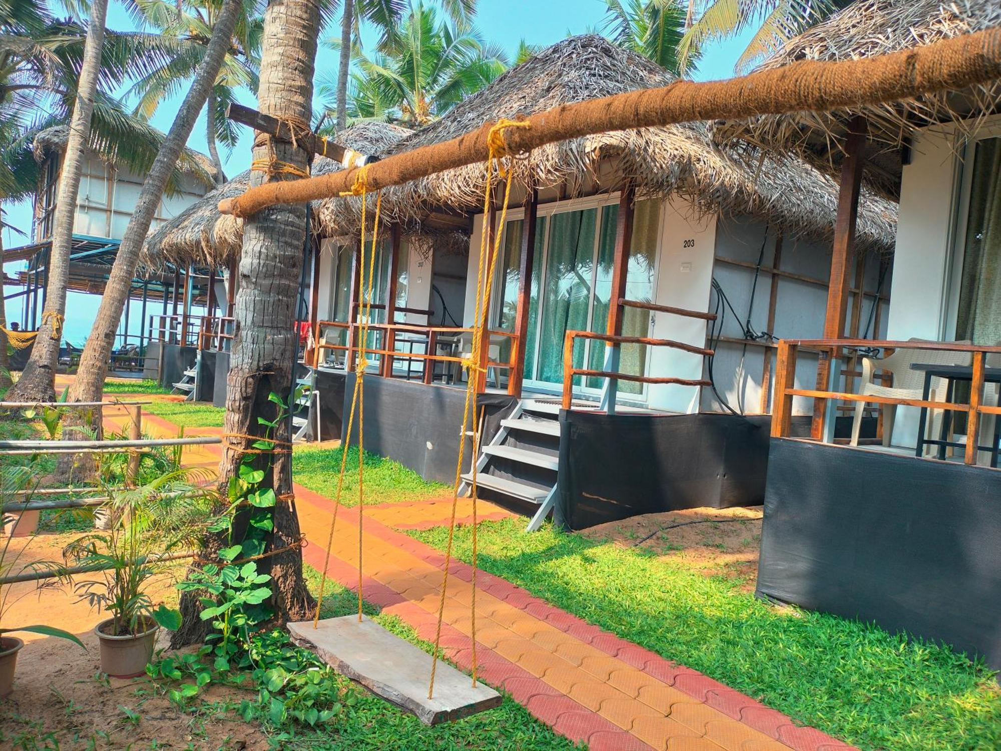 Agonda Beach Chalets Exterior foto