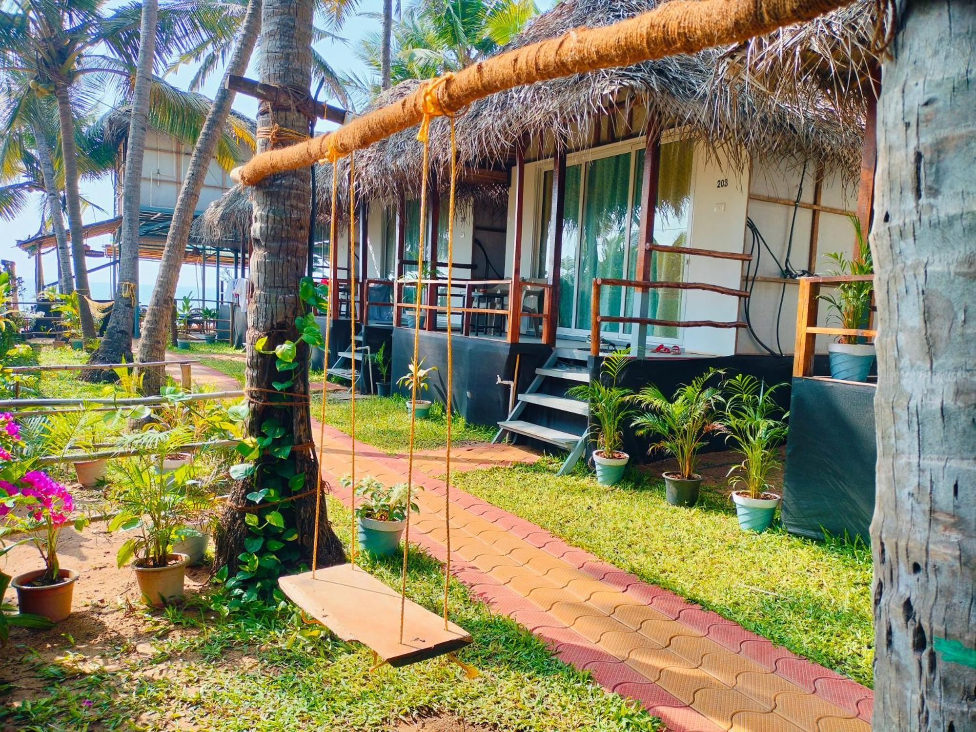 Agonda Beach Chalets Exterior foto